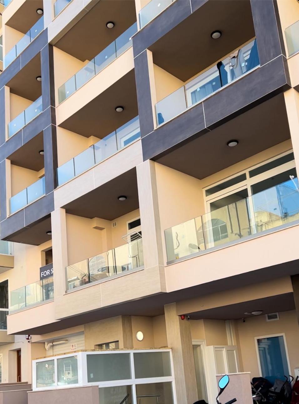 Honeycomb Designer Apartment St. Paul's Bay Exterior foto